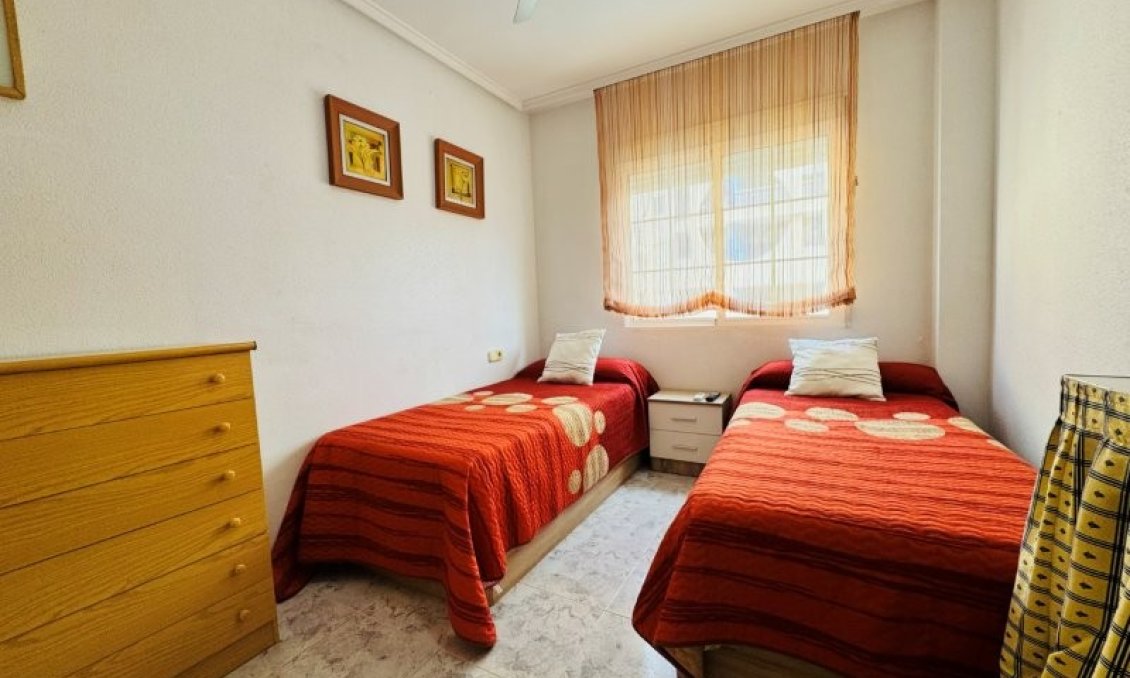 Segunda mano - Apartamento -
La Mata - Costa Blanca