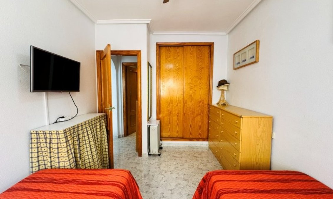 Segunda mano - Apartamento -
La Mata - Costa Blanca