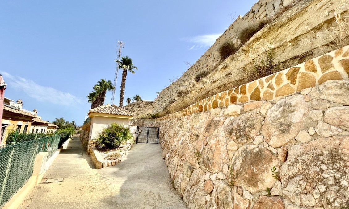 Segunda mano - Adosado -
Ciudad Quesada - Costa Blanca