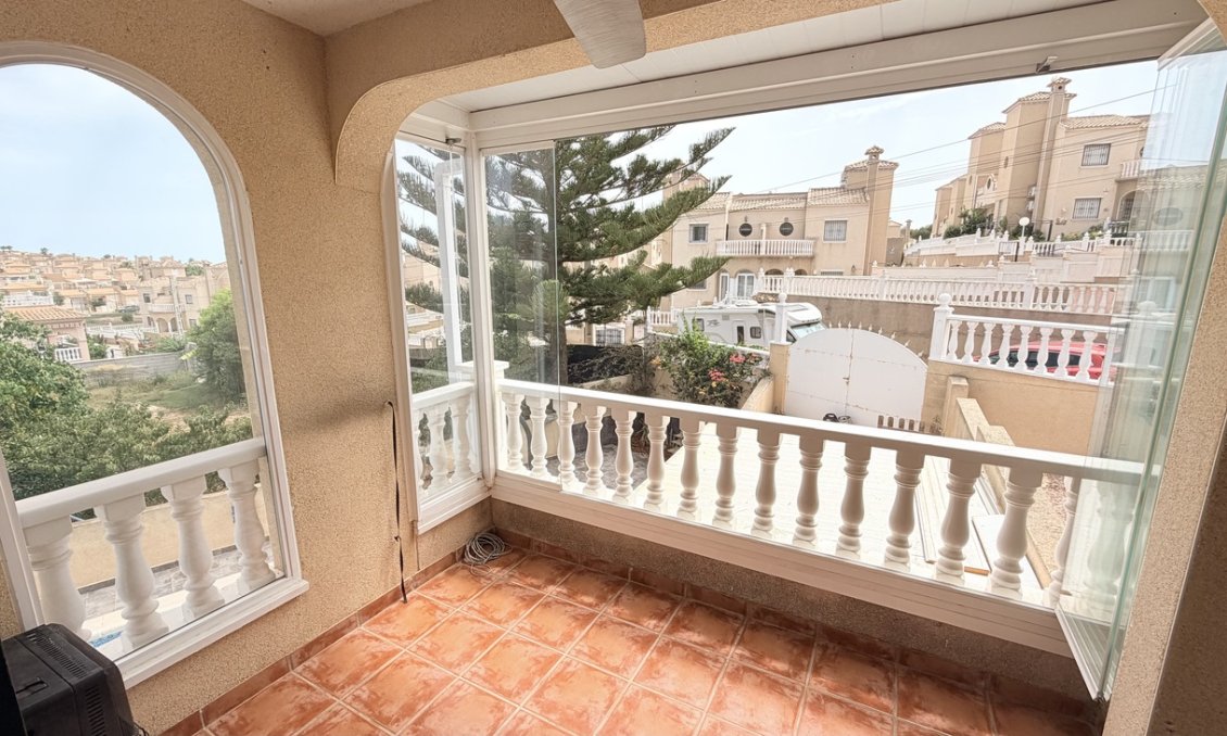 Segunda mano - Villa -
Orihuela Costa - Costa Blanca