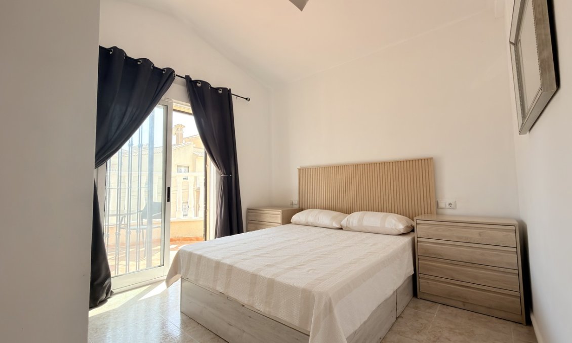 Segunda mano - Villa -
Orihuela Costa - Costa Blanca