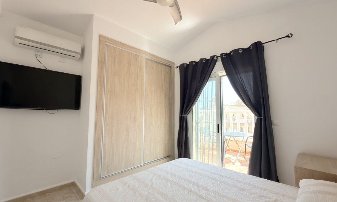 Segunda mano - Villa -
Orihuela Costa - Costa Blanca