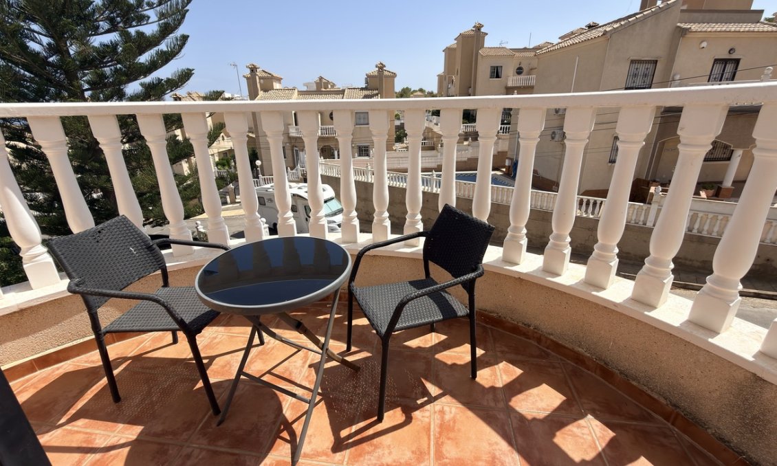 Segunda mano - Villa -
Orihuela Costa - Costa Blanca