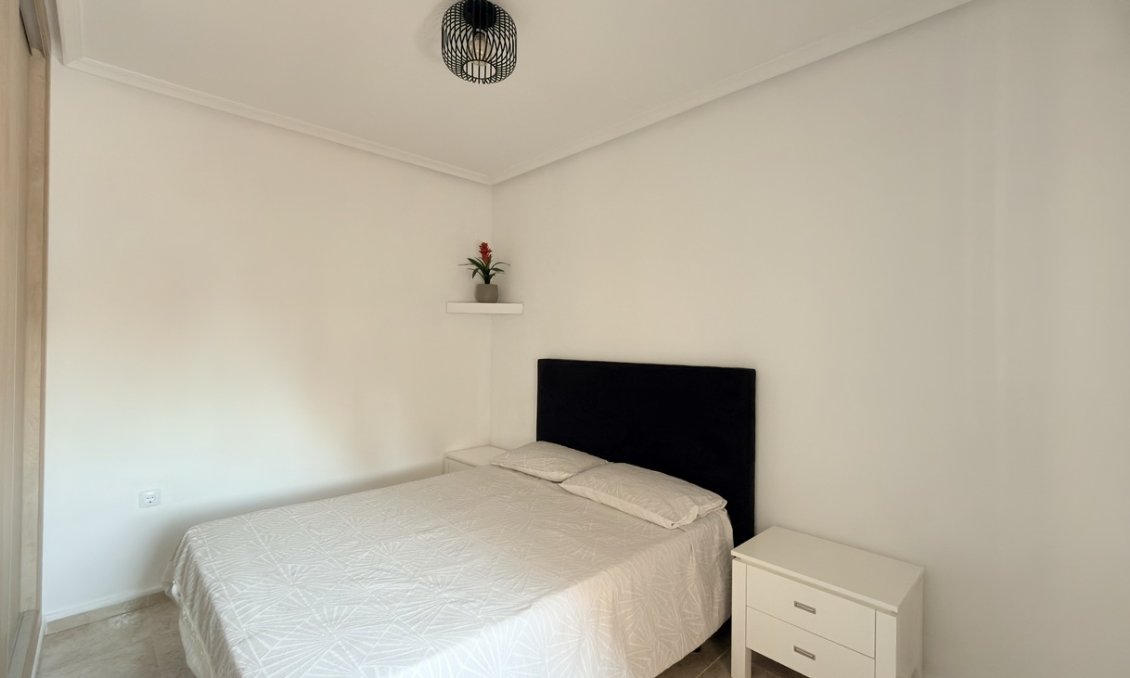 Segunda mano - Villa -
Orihuela Costa - Costa Blanca