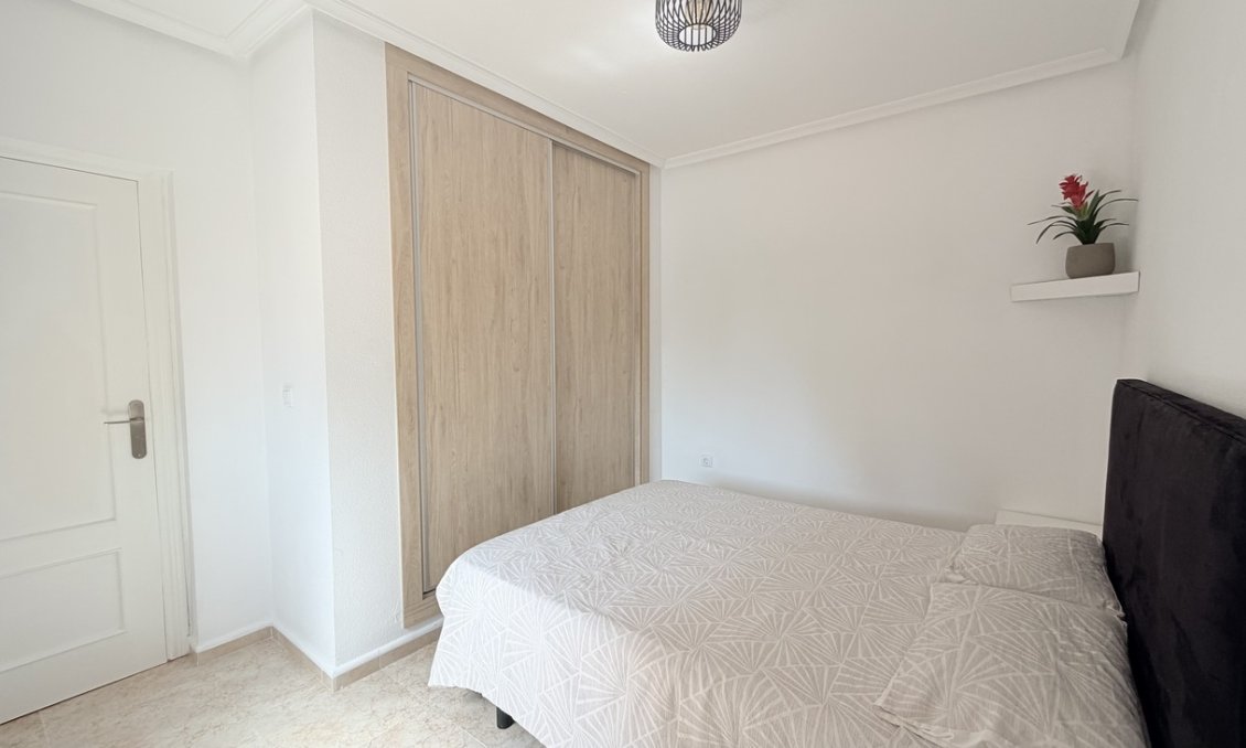 Segunda mano - Villa -
Orihuela Costa - Costa Blanca