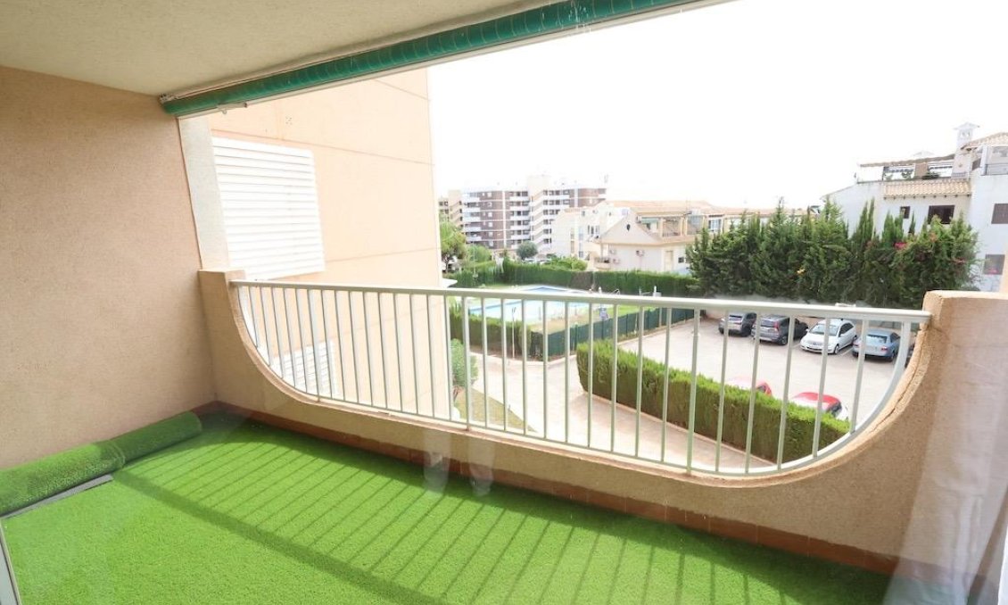 Segunda mano - Apartamento -
Orihuela Costa - Costa Blanca