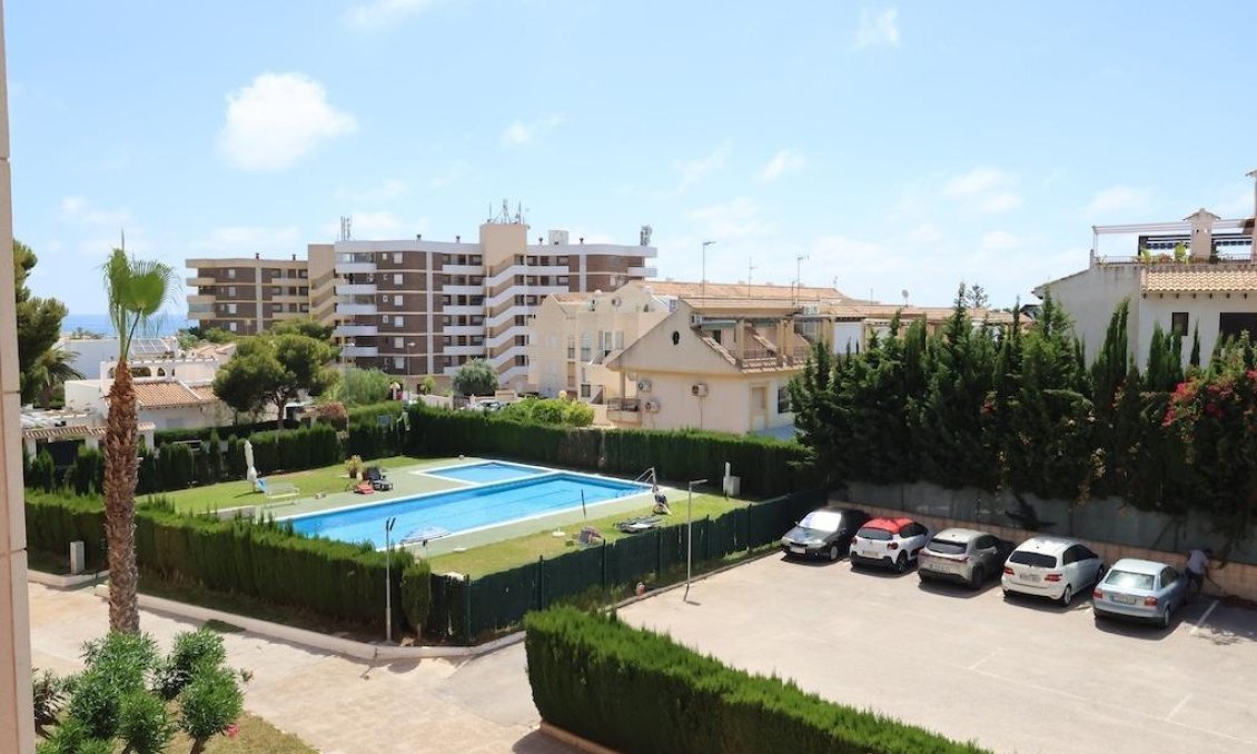 Segunda mano - Apartamento -
Orihuela Costa - Costa Blanca
