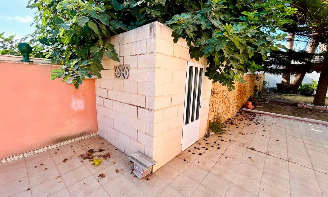 Segunda mano - Villa -
Orihuela - Inland