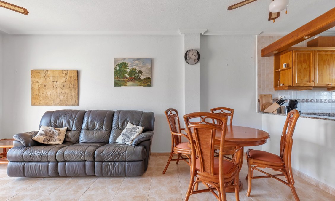 Segunda mano - Apartamento -
Orihuela - Inland