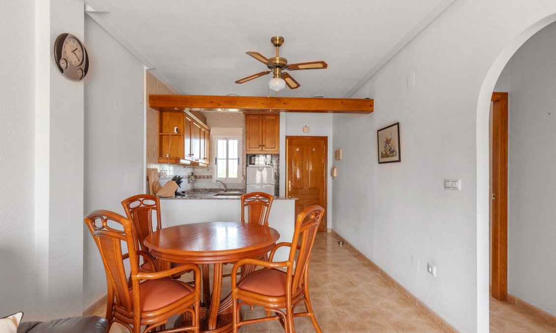 Segunda mano - Apartamento -
Orihuela - Inland