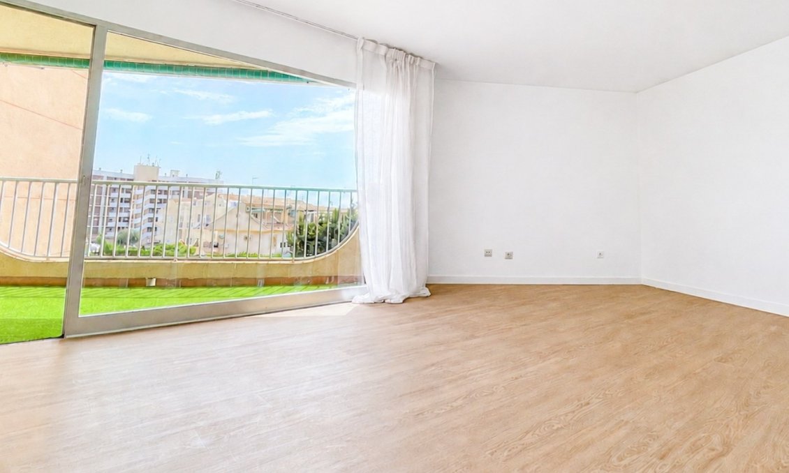 Resale - Apartment -
Orihuela Costa - Costa Blanca