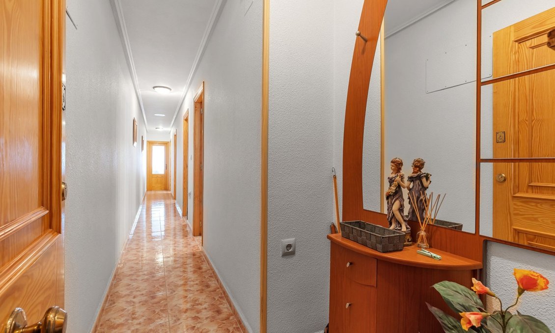 Segunda mano - Apartamento -
La Mata - Costa Blanca