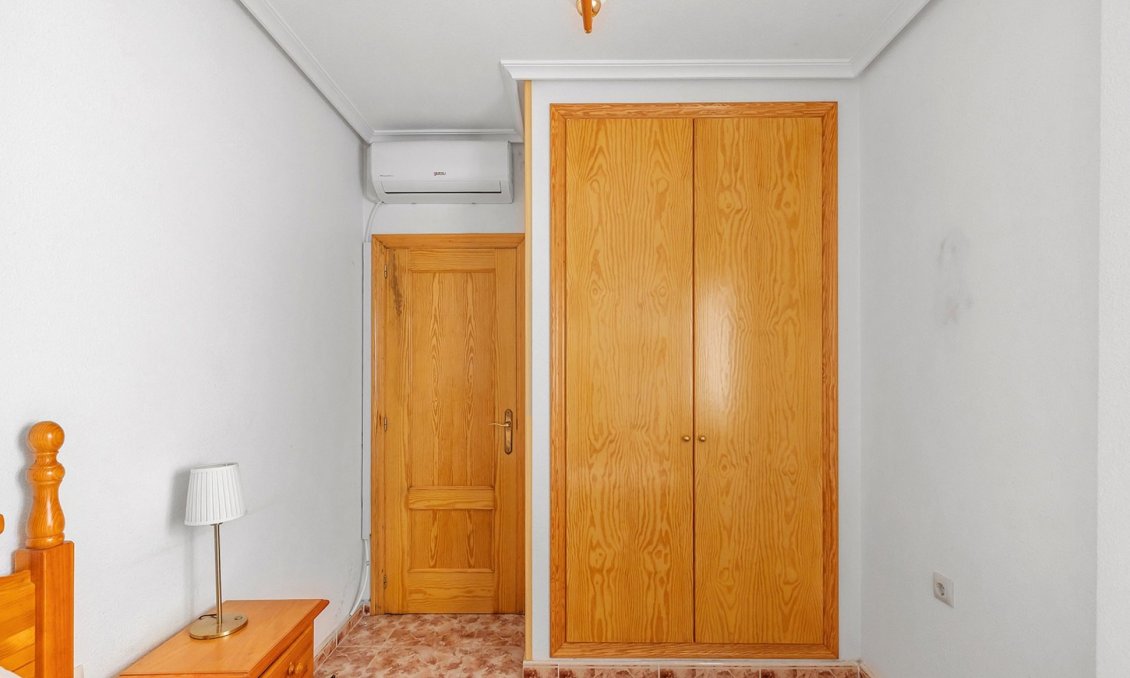 Segunda mano - Apartamento -
La Mata - Costa Blanca