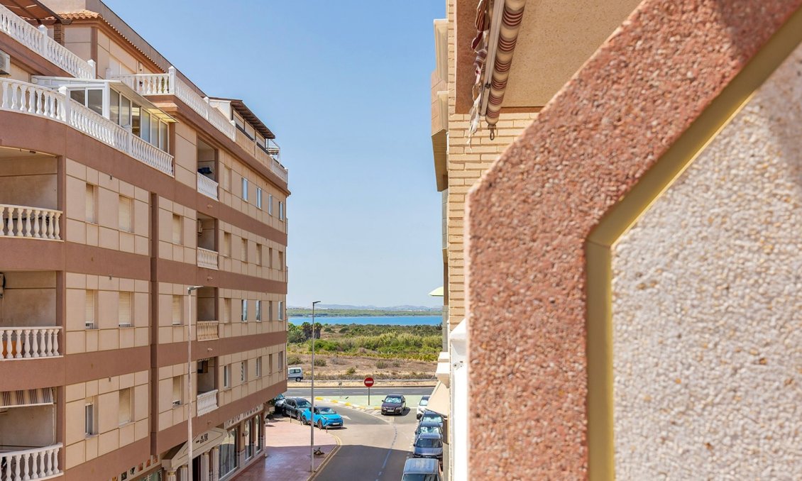 Segunda mano - Apartamento -
La Mata - Costa Blanca