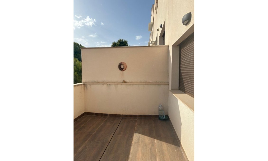 Segunda mano - Apartamento -
Torrevieja - Los Balcones
