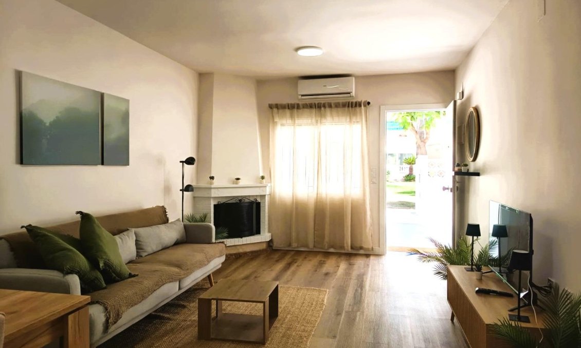 Használt Ingatlanok - Bungaló -
Orihuela Costa - Costa Blanca