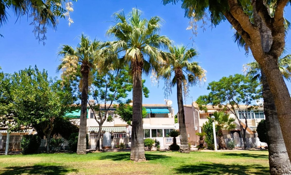 Használt Ingatlanok - Bungaló -
Orihuela Costa - Costa Blanca