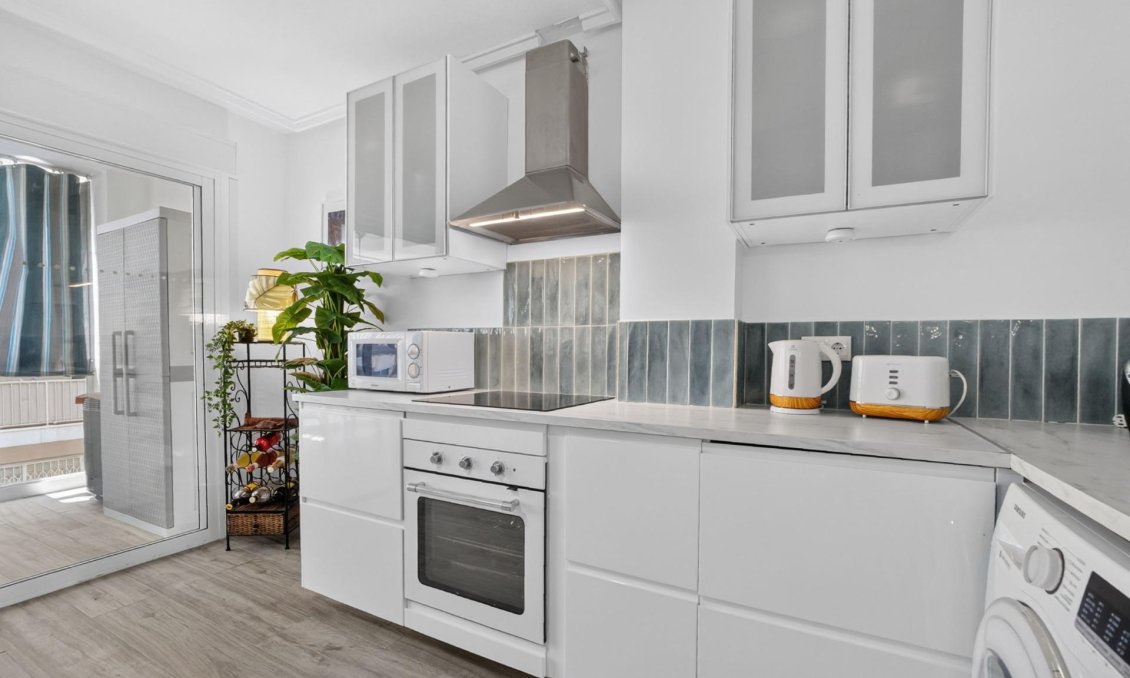 Segunda mano - Apartamento -
Torrevieja - Playa del Cura