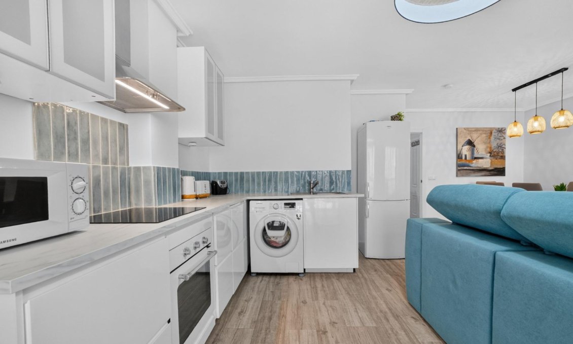 Segunda mano - Apartamento -
Torrevieja - Playa del Cura
