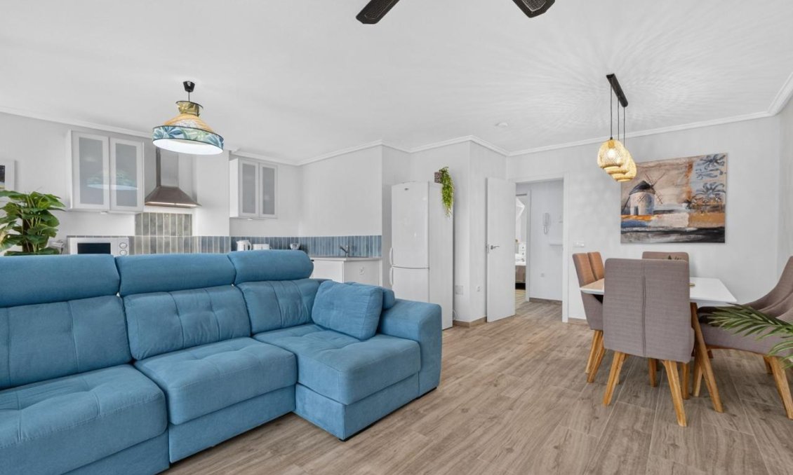 Segunda mano - Apartamento -
Torrevieja - Playa del Cura