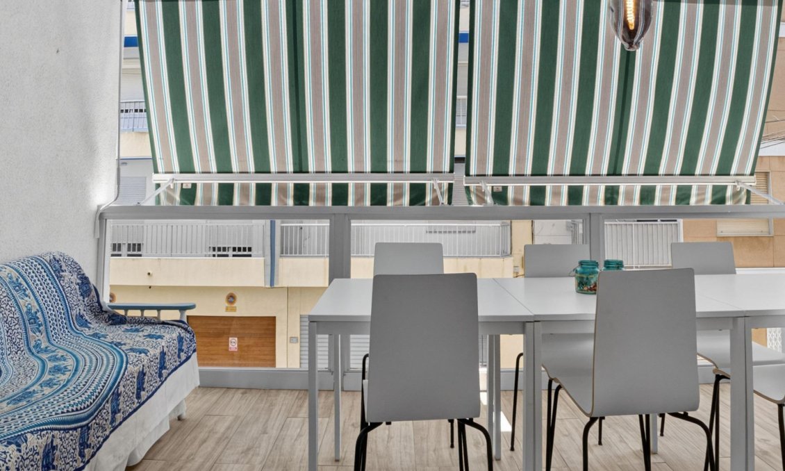 Segunda mano - Apartamento -
Torrevieja - Playa del Cura