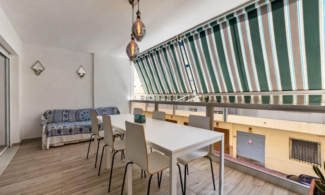 Segunda mano - Apartamento -
Torrevieja - Playa del Cura