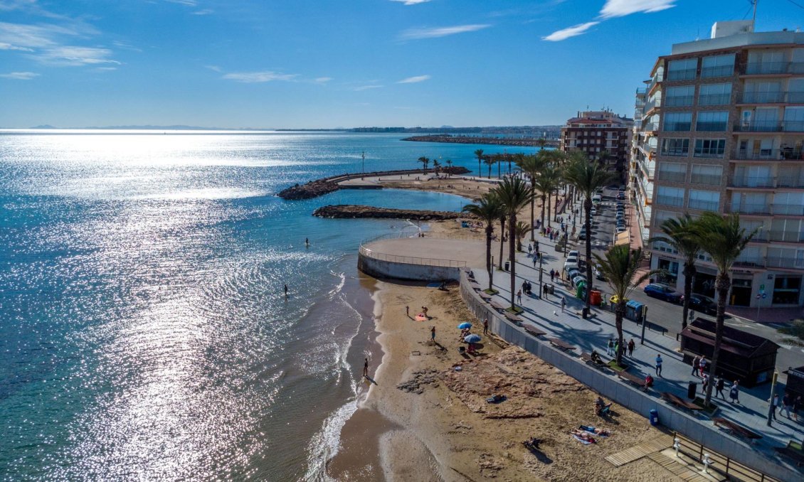 Segunda mano - Apartamento -
Torrevieja - Playa del Cura