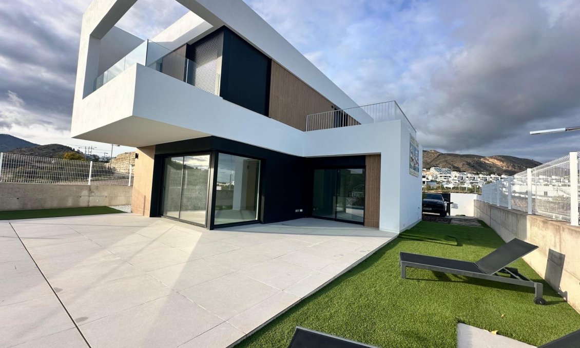 Obra nueva - Villa -
Finestrat - Campana Garden