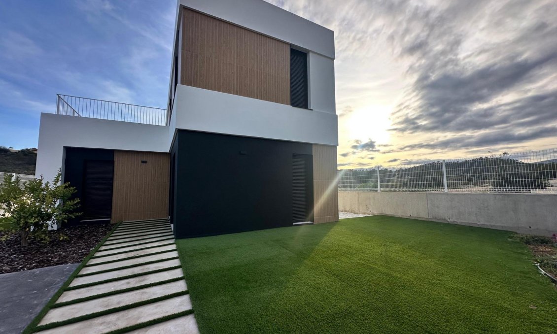 Obra nueva - Villa -
Finestrat - Campana Garden
