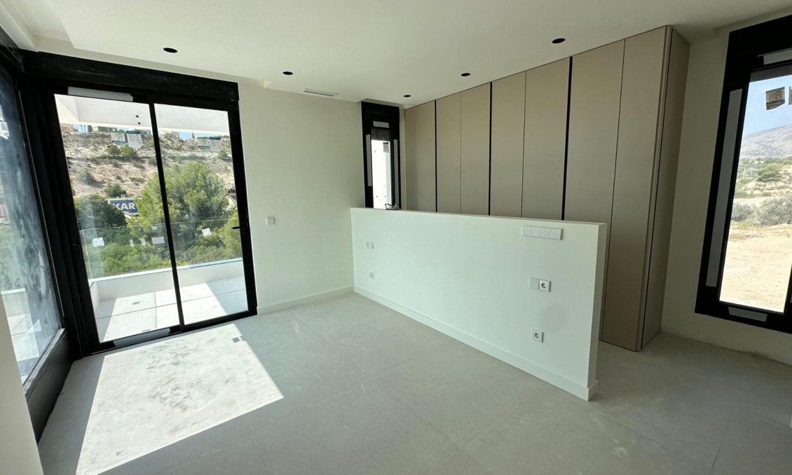 Obra nueva - Villa -
Finestrat - Campana Garden