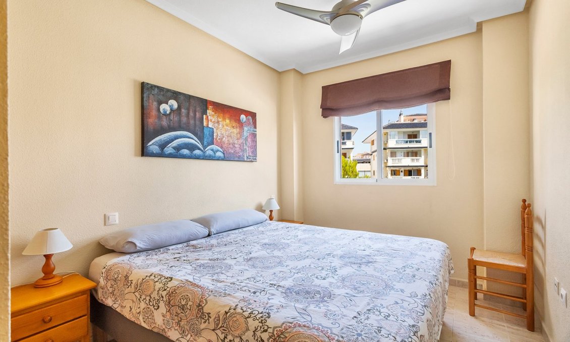 Segunda mano - Apartamento -
La Mata - Costa Blanca