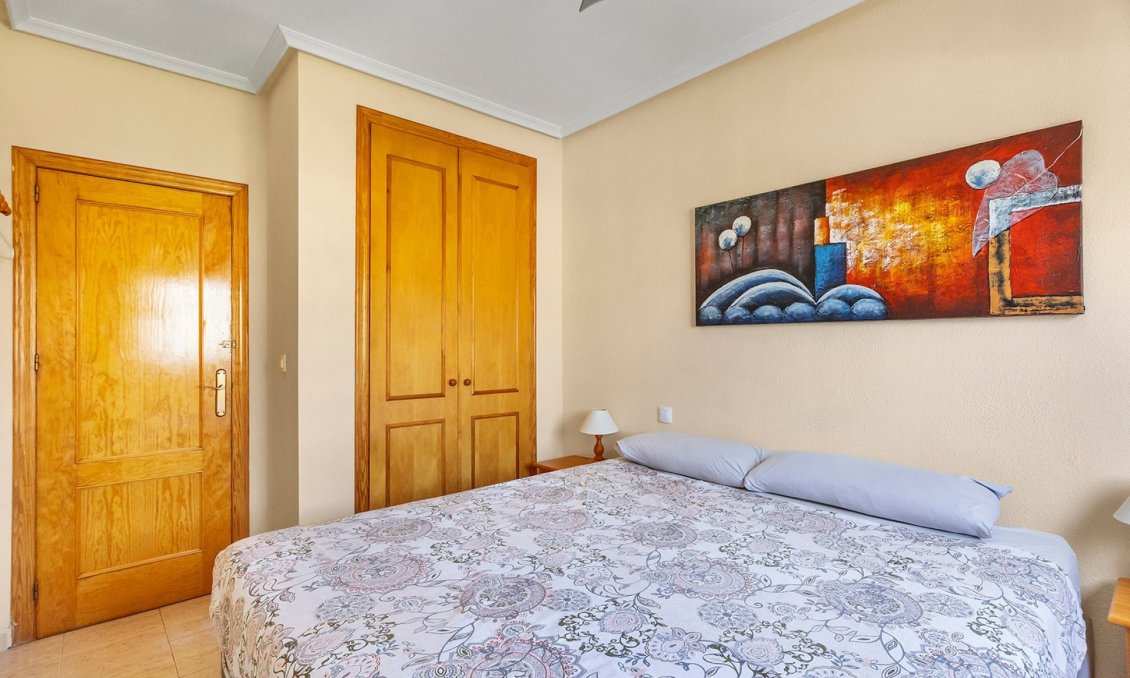 Segunda mano - Apartamento -
La Mata - Costa Blanca