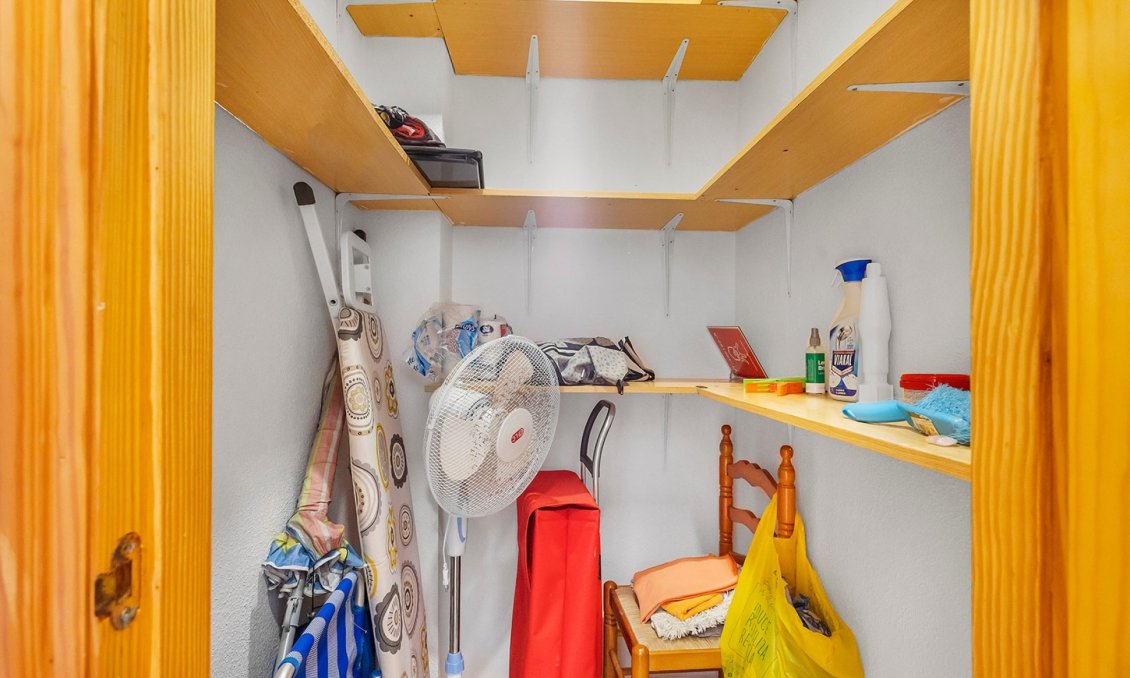 Segunda mano - Apartamento -
La Mata - Costa Blanca