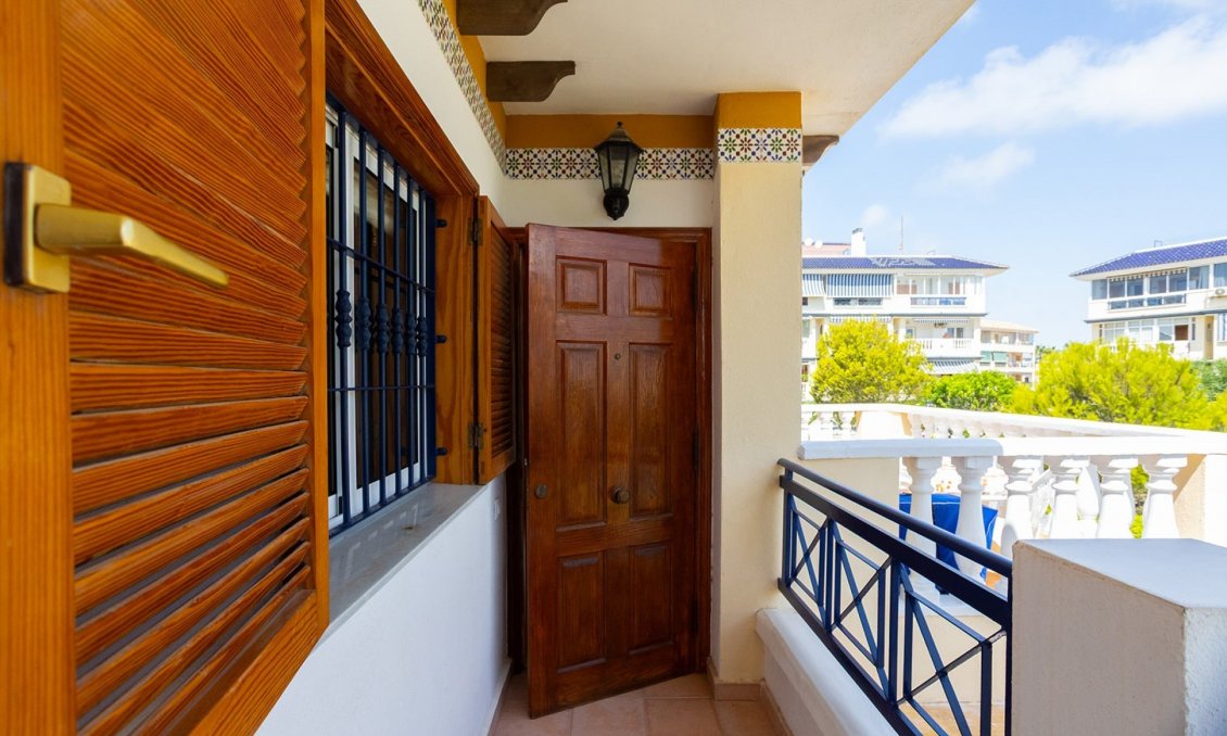 Segunda mano - Apartamento -
La Mata - Costa Blanca