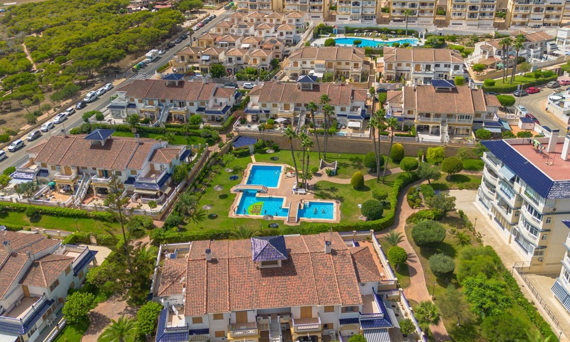 Segunda mano - Apartamento -
La Mata - Costa Blanca