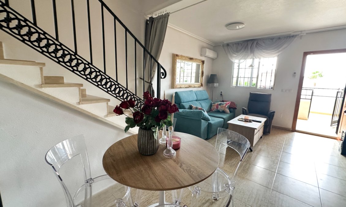 Resale - Townhouse -
Orihuela - Inland