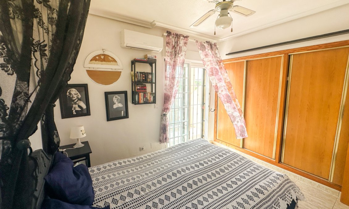 Resale - Townhouse -
Orihuela - Inland
