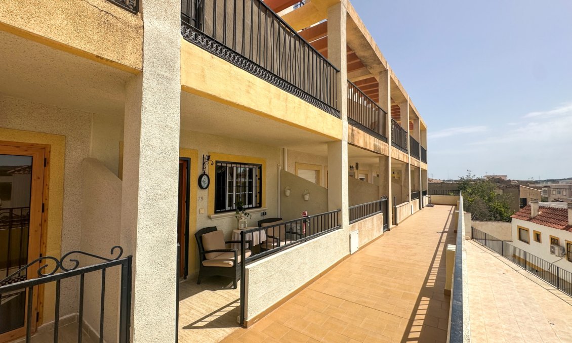 Resale - Townhouse -
Orihuela - Inland