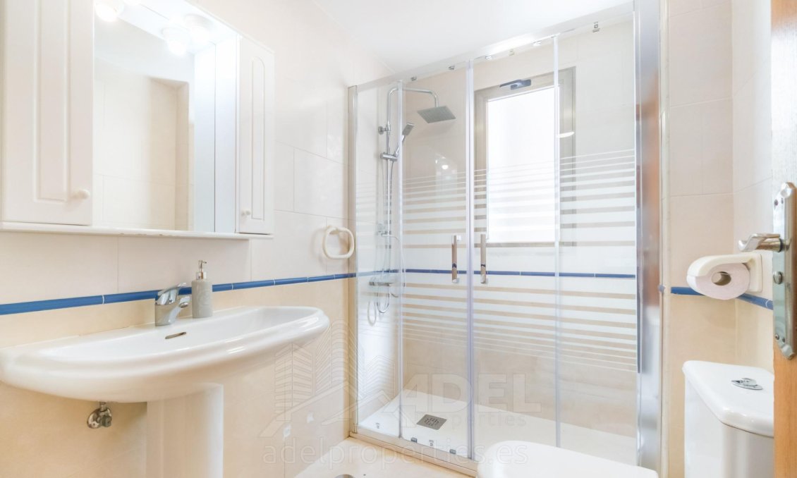 Revente - Appartement -
Torrevieja - Playa de los Locos