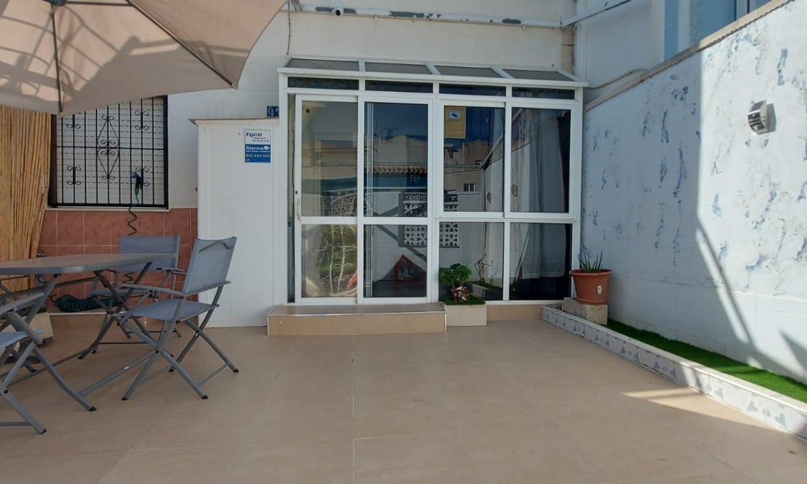Használt Ingatlanok - Bungaló -
Torrevieja - Los Balcones