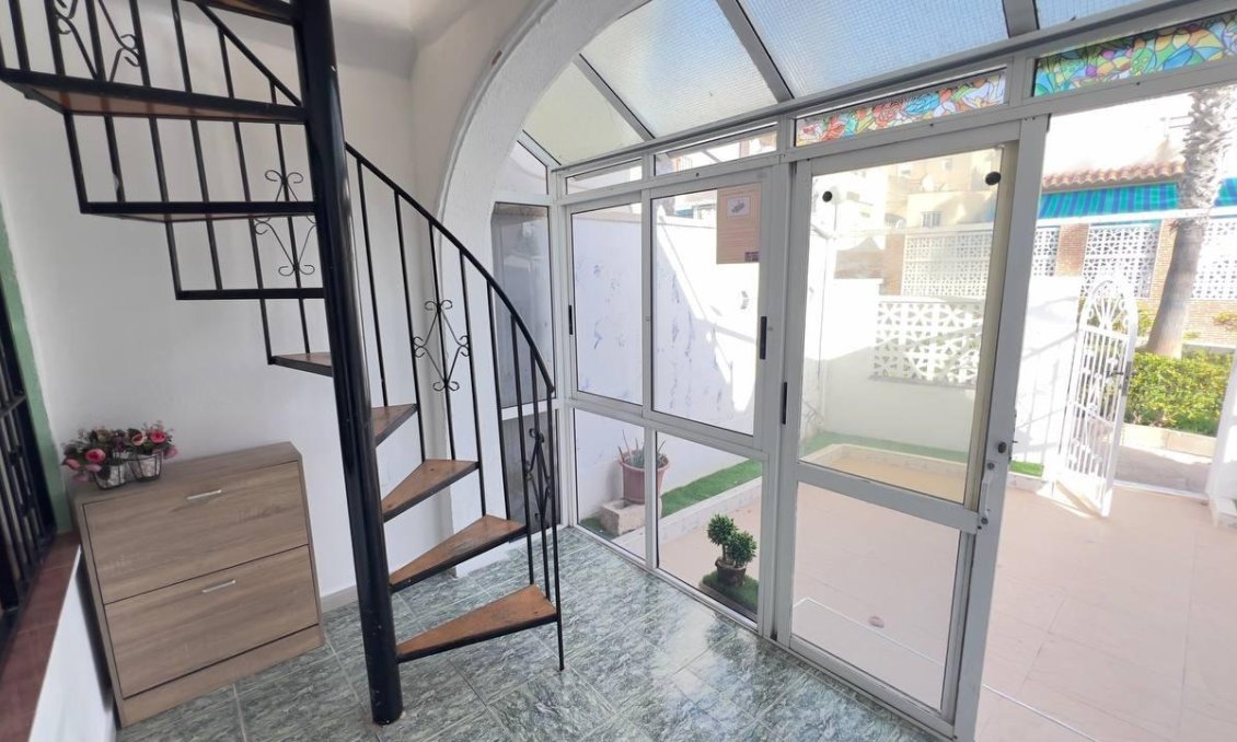 Használt Ingatlanok - Bungaló -
Torrevieja - Los Balcones
