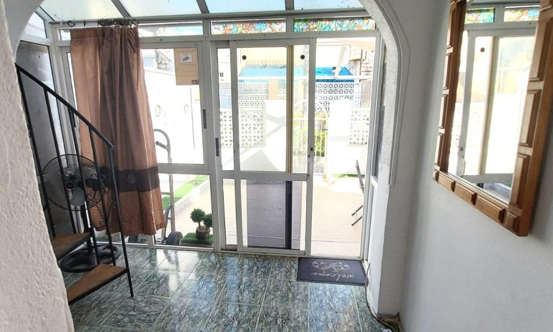 Használt Ingatlanok - Bungaló -
Torrevieja - Los Balcones