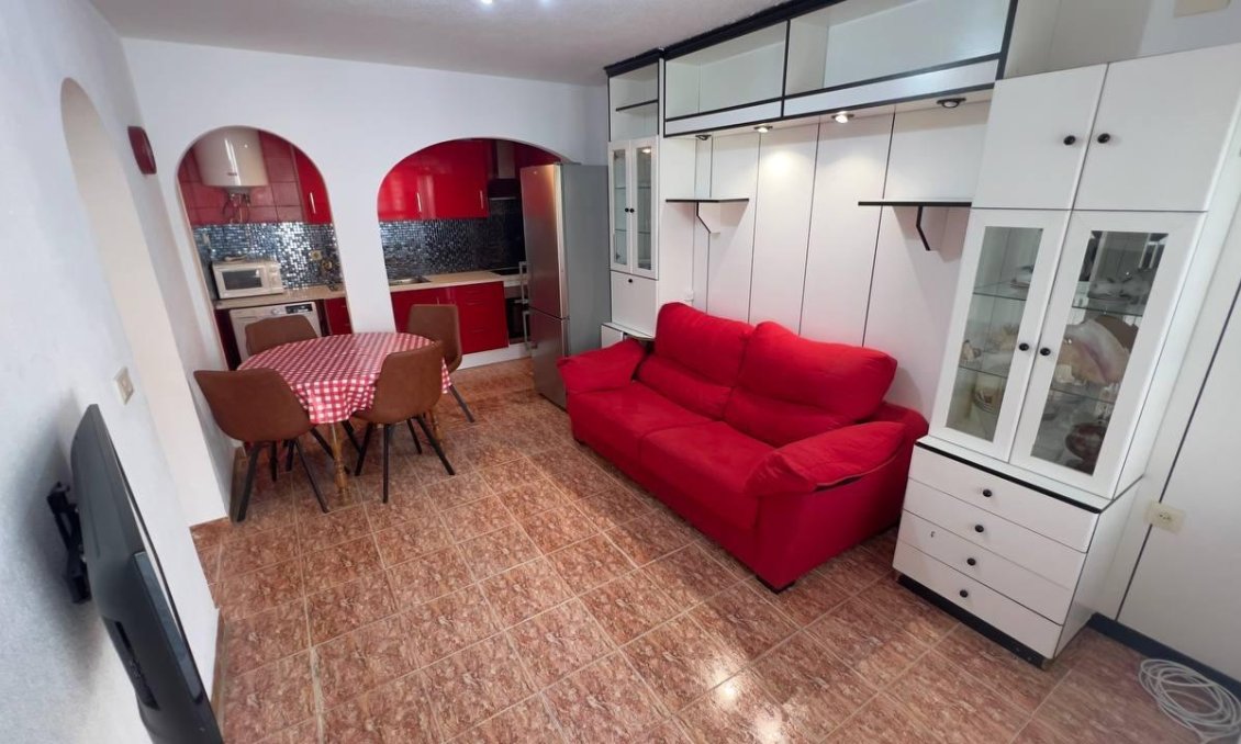 Használt Ingatlanok - Bungaló -
Torrevieja - Los Balcones