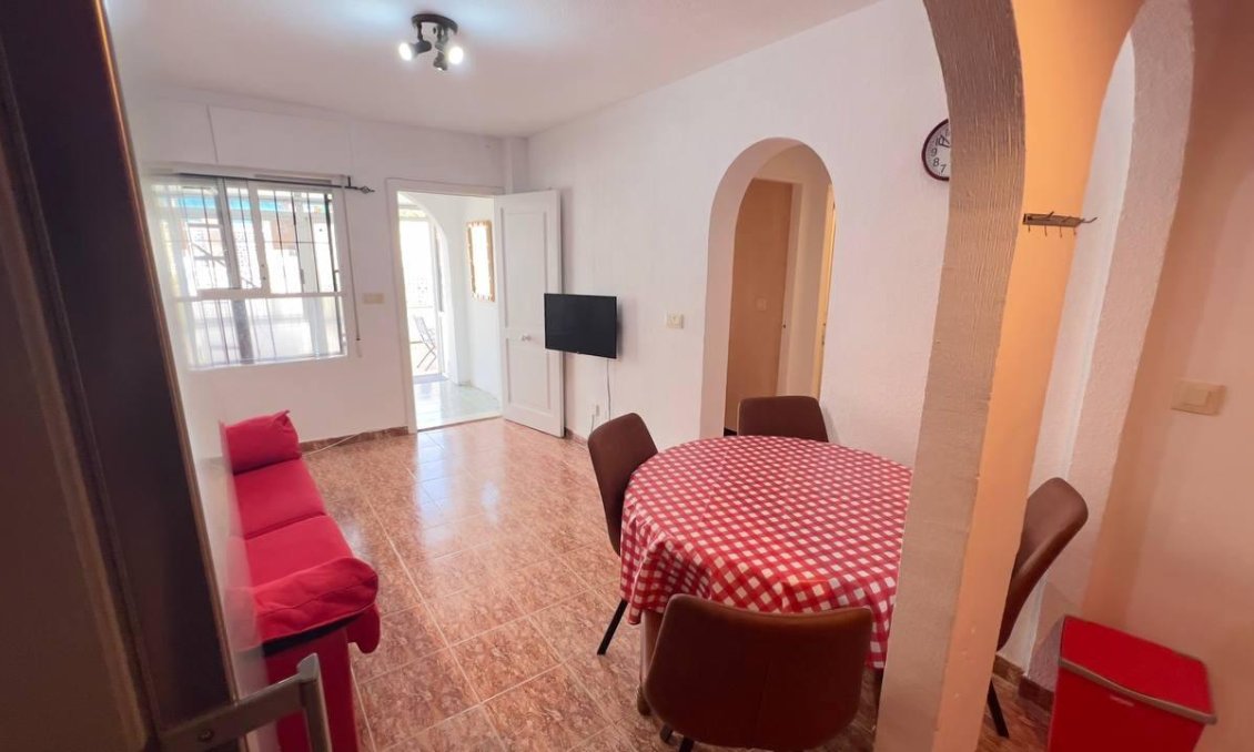 Használt Ingatlanok - Bungaló -
Torrevieja - Los Balcones
