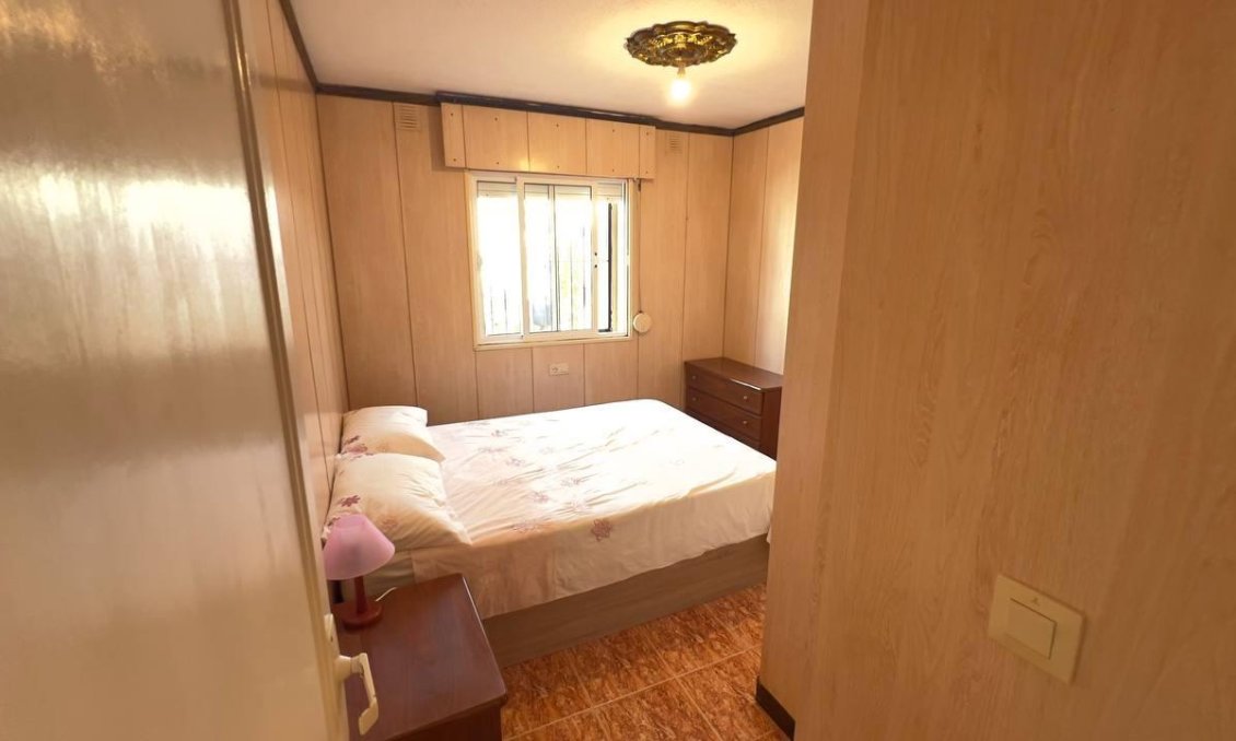 Használt Ingatlanok - Bungaló -
Torrevieja - Los Balcones