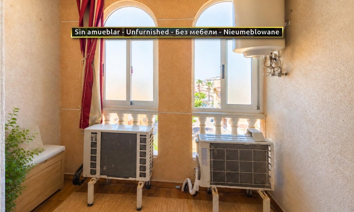 Wiederverkauf - Wohnung -
Torrevieja - PARQUE DE LAS NACIONES