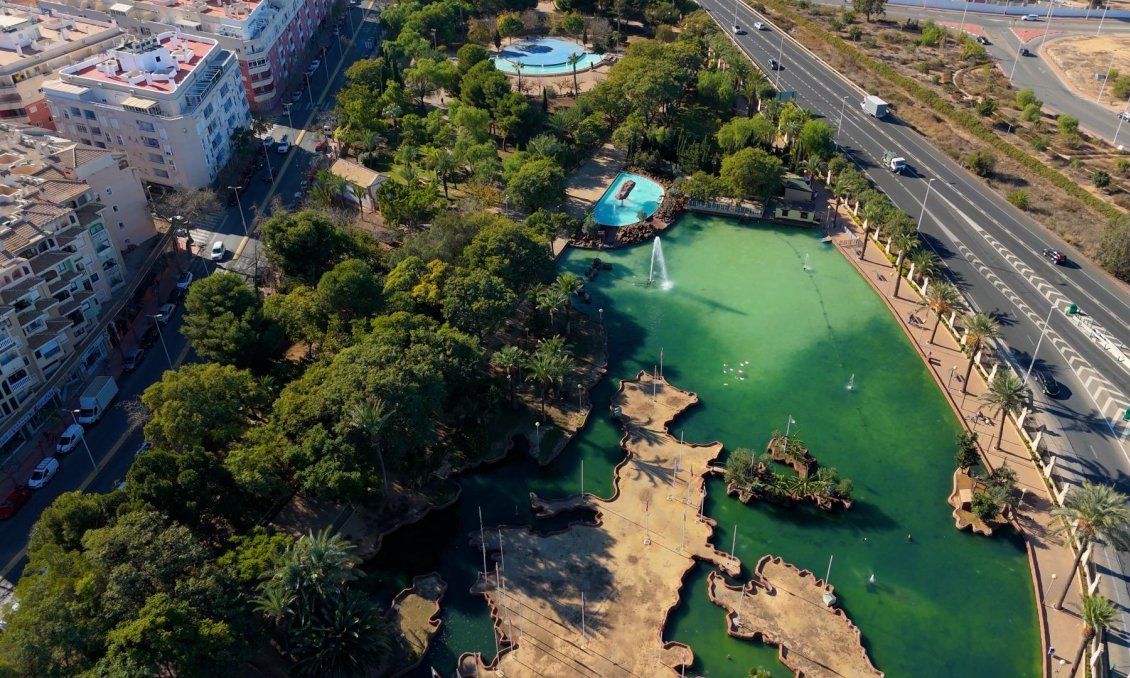 Wiederverkauf - Wohnung -
Torrevieja - PARQUE DE LAS NACIONES