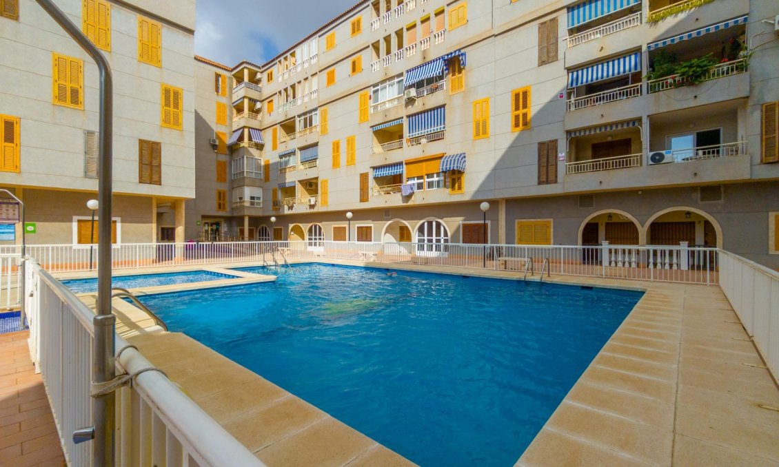 Resale - Apartment -
Torrevieja - Acequion