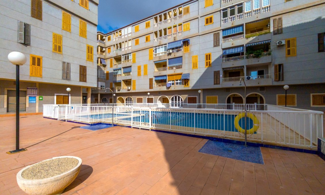 Resale - Apartment -
Torrevieja - Acequion