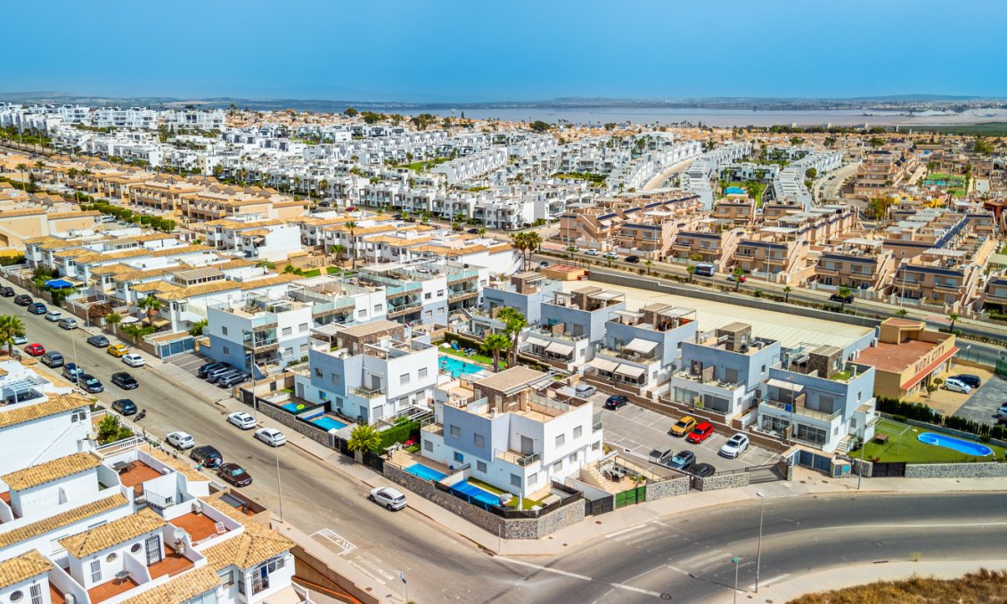 Wiederverkauf - Bungalow -
Orihuela Costa - Costa Blanca